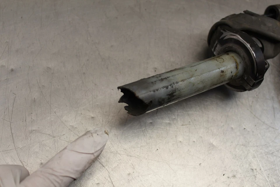 2002 YAMAHA YZ250F THROTTLE CABLE A305 Foto 4 de 4