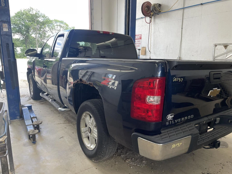 Used Body Control Module fits: 2007 Chevrolet Silverado 1500 pickup Body Control Foto 2 de 4