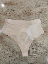 New Women's SPANX 40130r Champagne Beige Sheer Control Thong Panty Size M