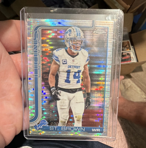 Topps 2025 Chrome Amon-Ra St. Brown #98 Detroit Lions NFL Football Card