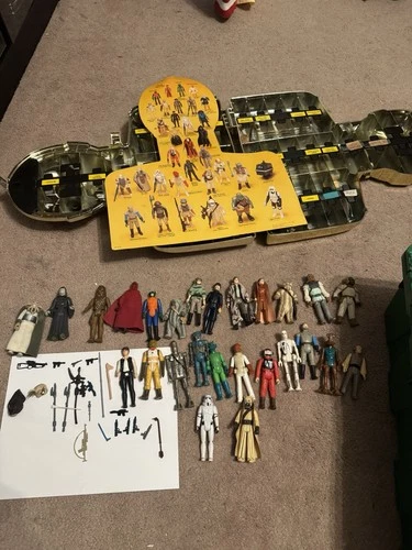 Vintage Kenner Star Wars LOT Of 26 W/ C-3PO  Case Insert Authentic Nice Lot