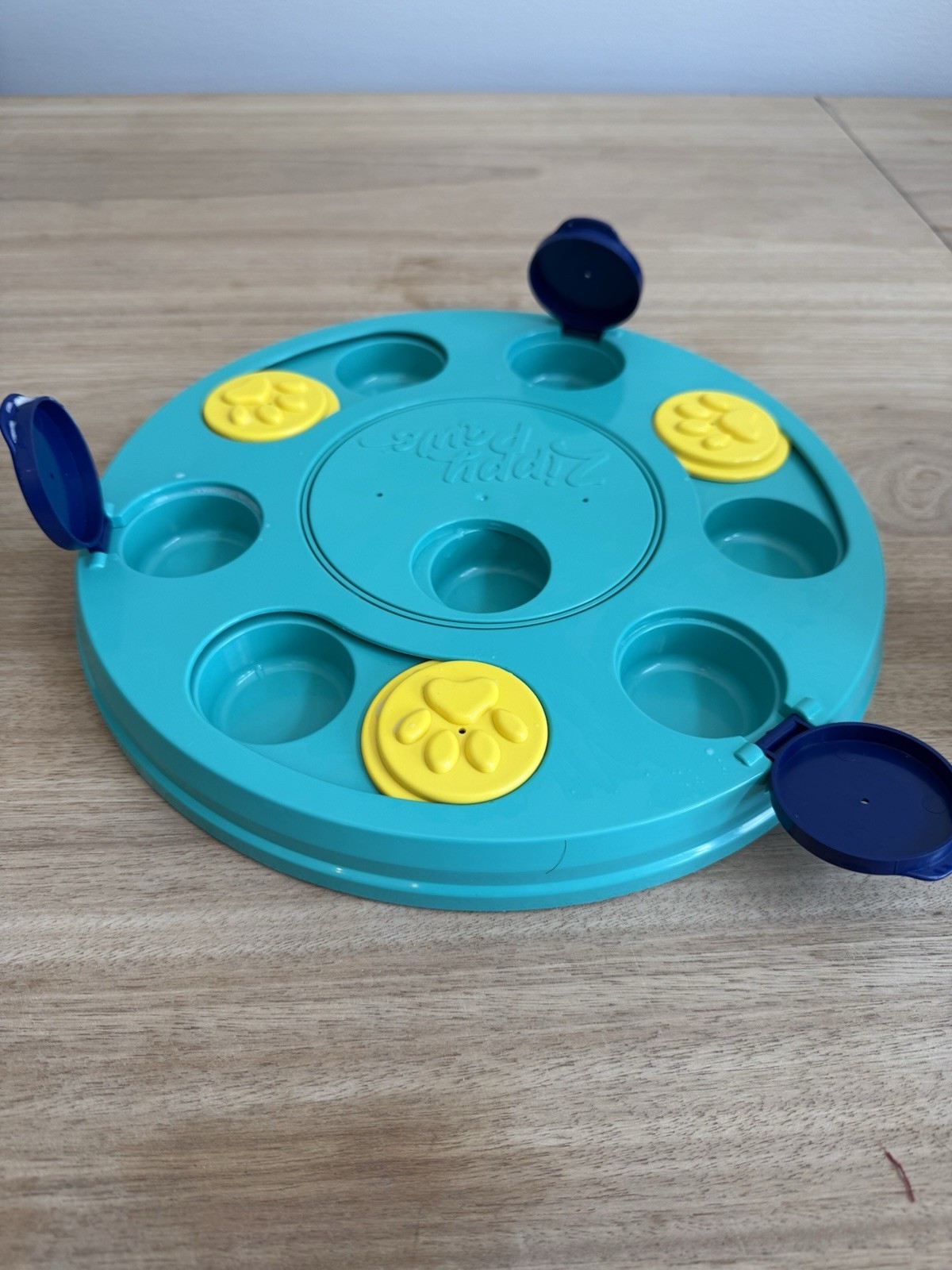 ZippyPaws Dog Puzzle Toy &ndash; Interactive Treat Dispenser &ndash;