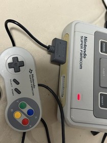 Nintendo Classic Mini Super Famicom Console With Controller  (working )
