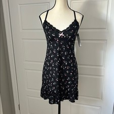 NWT NEW Marilyn Monroe Black and Pink Tulip Chemise with Lace Trim