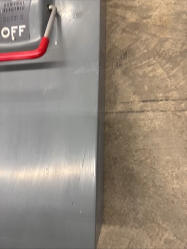 GE TH3364 200 Amp 220/240 Volt 3 Pole Fused Disconnect 50/60HP 200A - Picture 3 of 8
