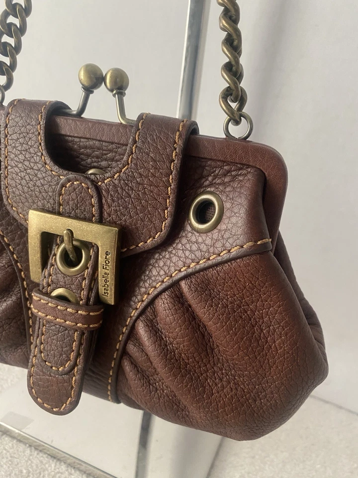 "Bolso de cuero Isabella Fiore Kisslock pequeño 8""x 5"" marrón" Foto 4 de 4