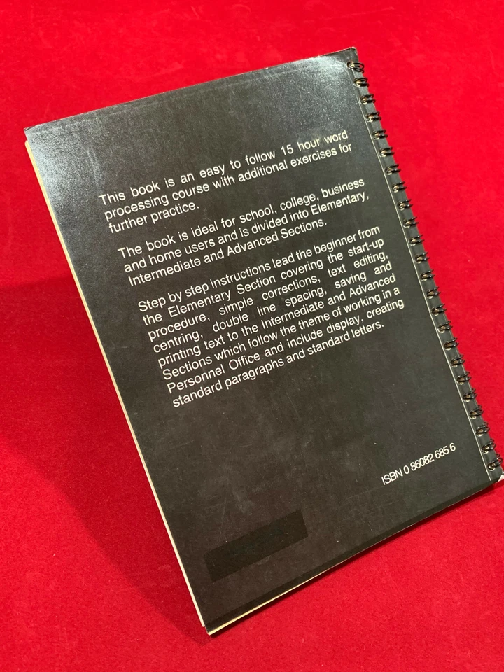 15 Hour Word Processing Using the BBC Micro with View Manual Guide Book - Image 3 of 4