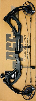 PSE Mach30 Right Hand 80 Pound EC2 All Black Carbon Hunting Bow New