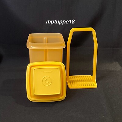   Brand New Tupperware 4 1/2-cup Pick-A-Deli Pickle Keeper Container~Yellow*