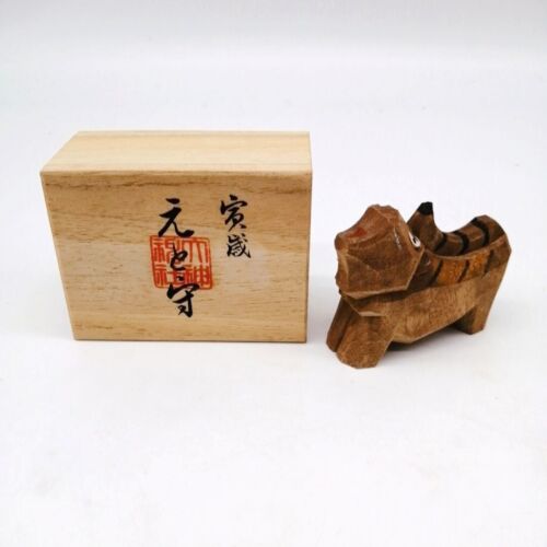 Japońska drewniana lalka tygrys vintage ETO zodiak drewniane pudełko wnętrze OTA717 - Zdjęcie 1 z 19