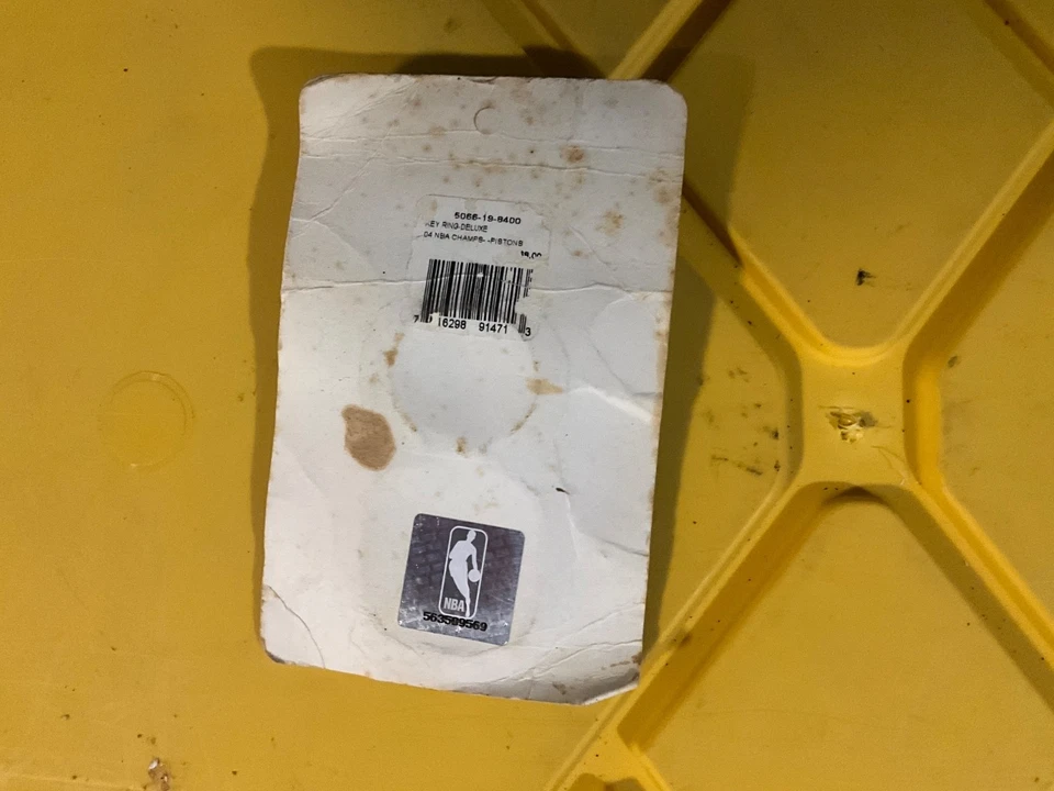 2004 NBA Champions Detroit Pistons Key Chain - Image 2 of 2