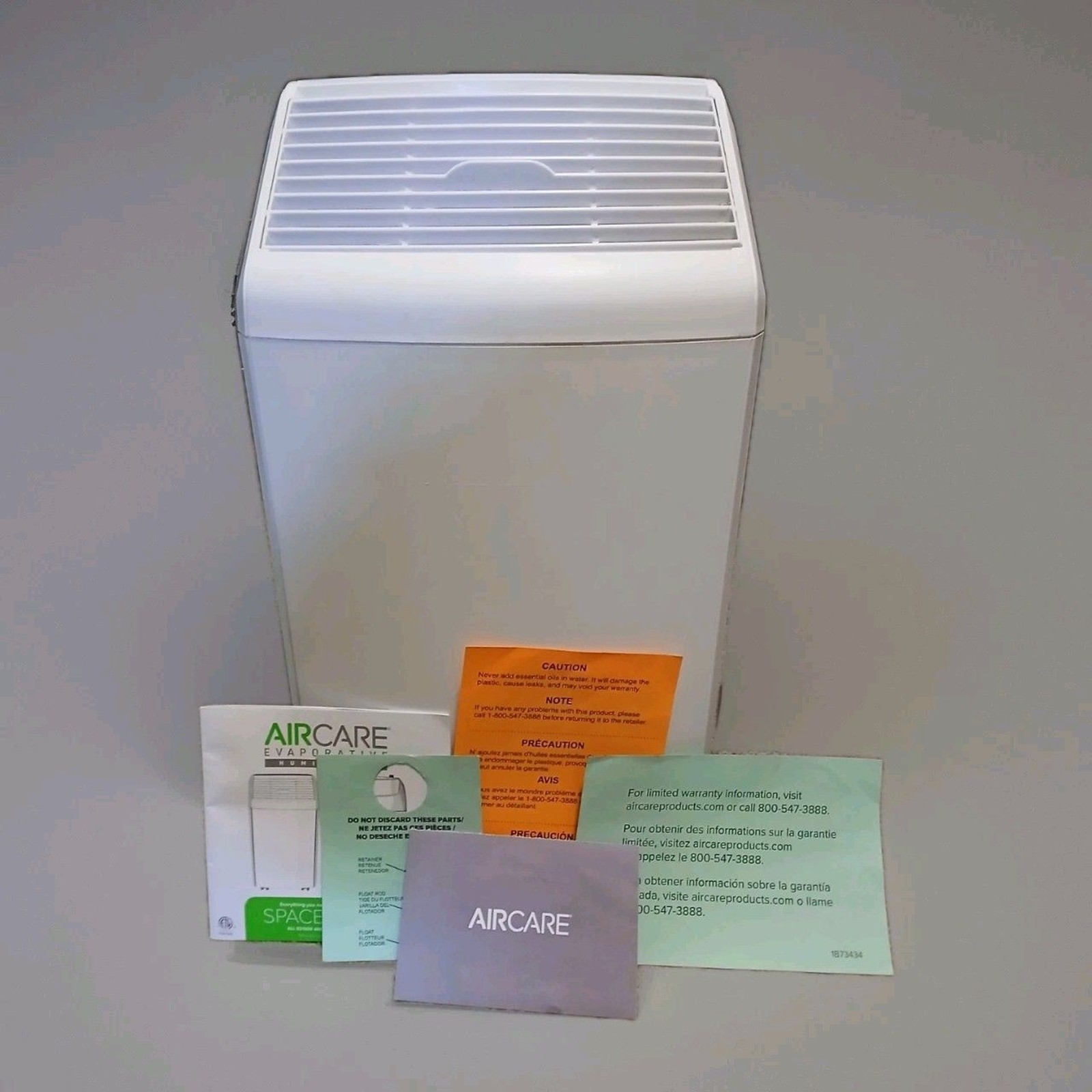 AIRCARE Space Saver Evaporative Humidifier, White, Original Box And Manual