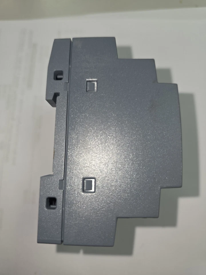 Siemens Logo 8.4 Logic Module PLC 6ED1052-2MD08-0BA2 Used - Image 4 of 4