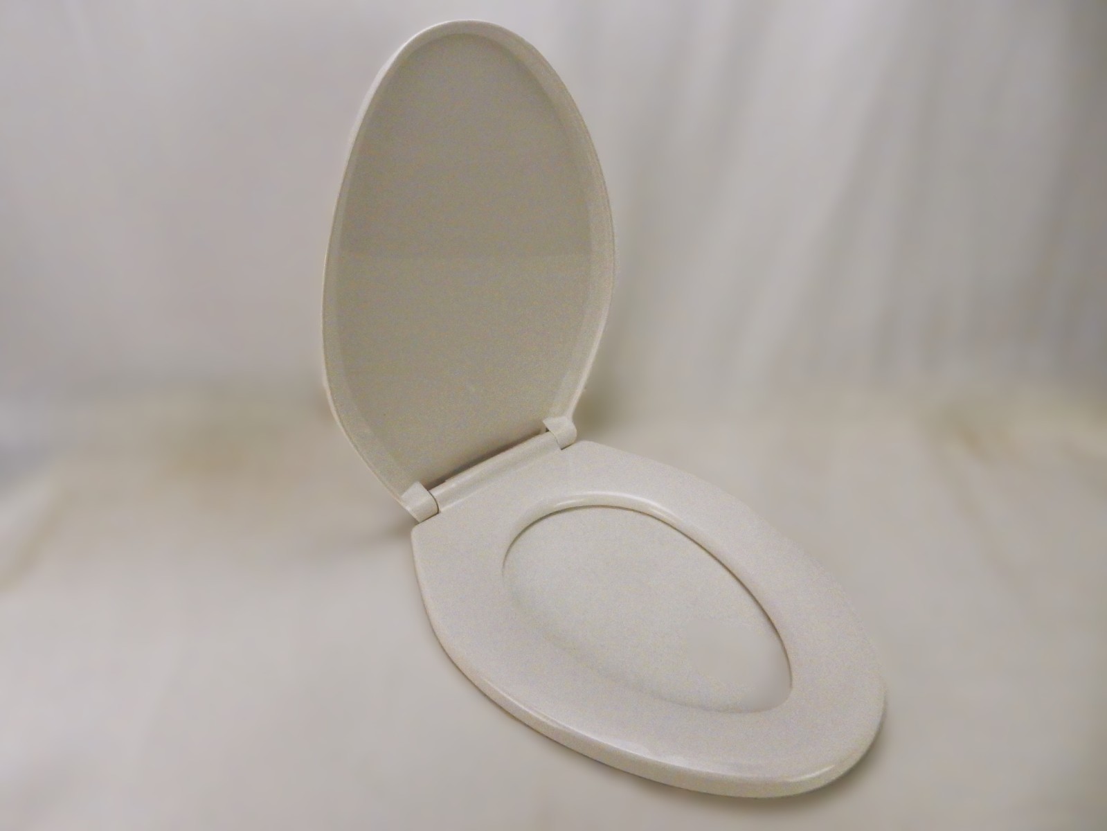 Elongated Toilet Seat, White Plastic, 17"  x 14", SEAT-3