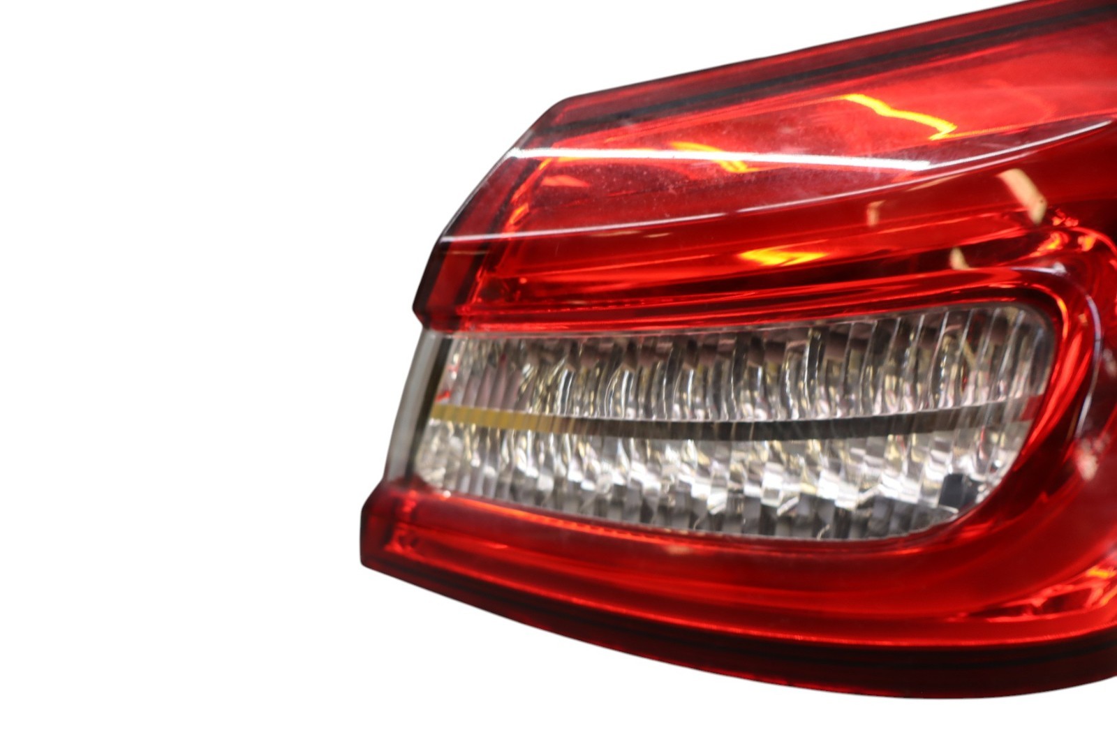 14-20 Maserati Quattroporte M156 Rear Right Side Outer Tail Light Lamp Oem
