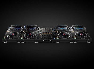 Pioneer DJ CDJ-3000 Set of two DJ Player Digital Turntable CDJ3000