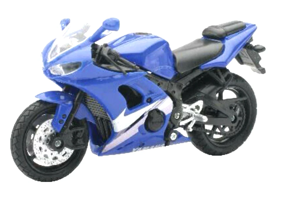New 2005 Yamaha YZF-R6 Motorcycle, by Fast Lane, 1:18 Scale, 4.5"long, Diecast - Image 4 of 4