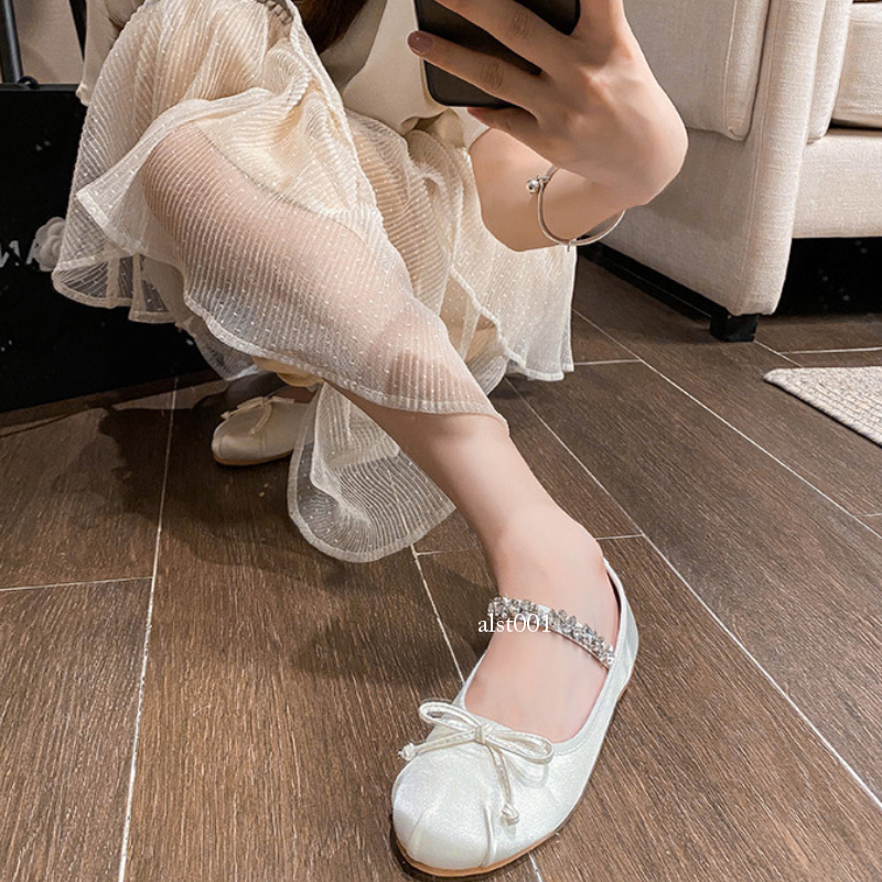 靴 Mary Jane Crystal Ribbon Satin Flats 37 Mary Jane Crystal Ribbon Satin Flats 37（Ballet Flats | Buy