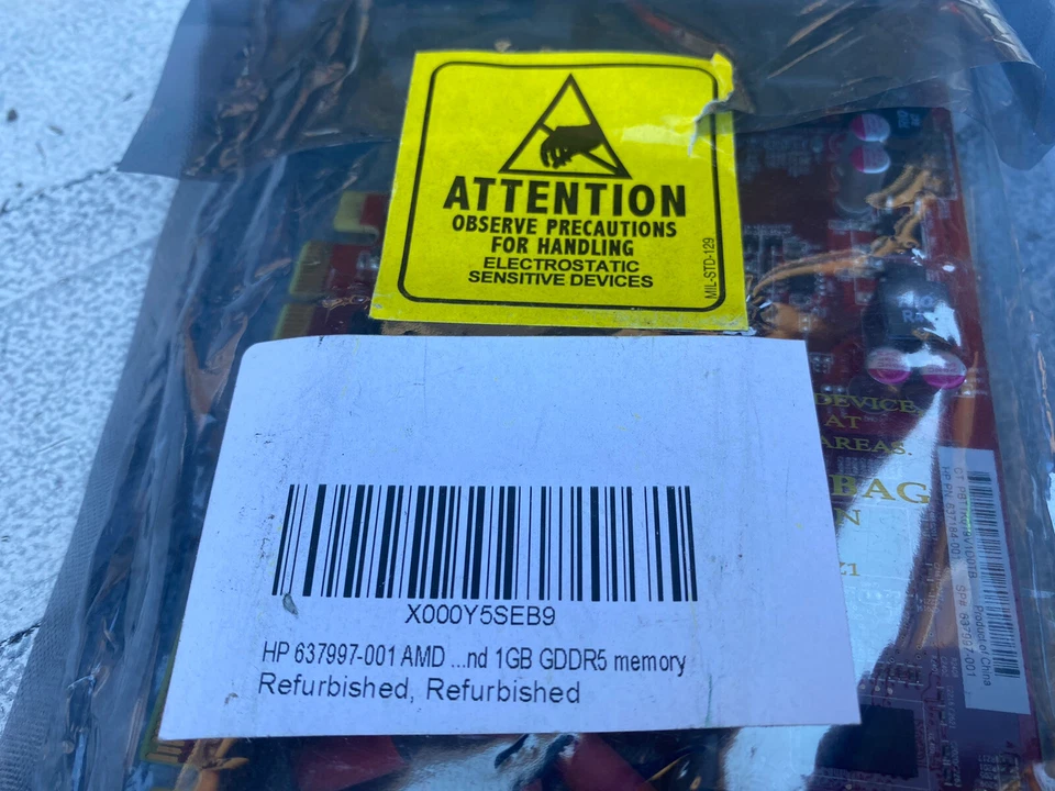 HP AMD Radeon 637184-001 637997-001 HD 6570 1GB DDR3 DP DVI Video Card - Image 2 of 4