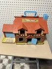 Vintage Fisher-Price little people suburban house home doll house