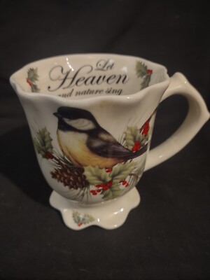 Cracker Barrel Holiday Garden ''Let Heaven and Nature Sing'' Footed Chickadee Mug