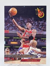 Michael Jordan 1993-94 Fleer Ultra #30 HOF Goat B8 6