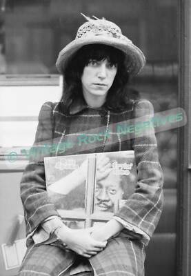 Patti Smith in NYC April 24, 1972 - Pro Fine Art Print (8.5