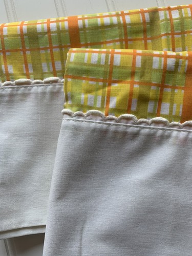 Vintage Springmaid Plaid Orange Yellow Green Pillowcases PAIR Standard - Picture 3 of 9