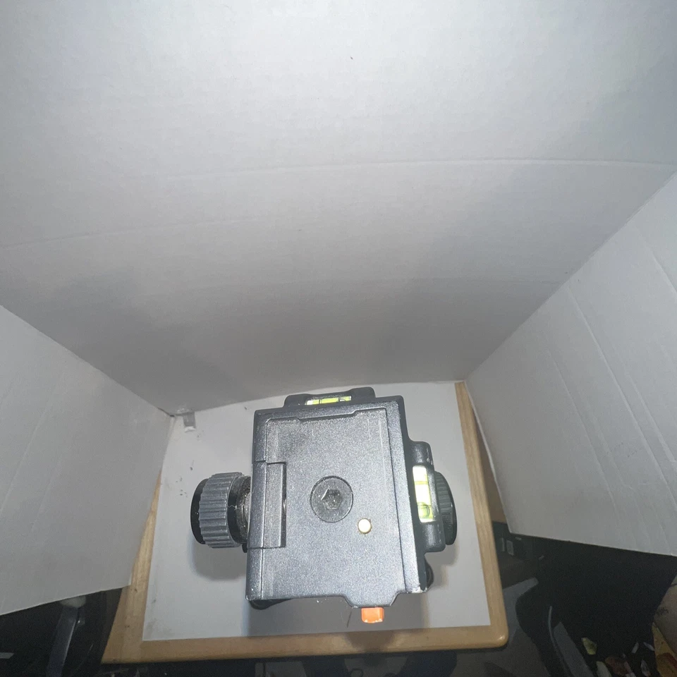 ProMaster C423W Tripod Vanguard SBH-100 Head. Great Condition - Image 4 of 4