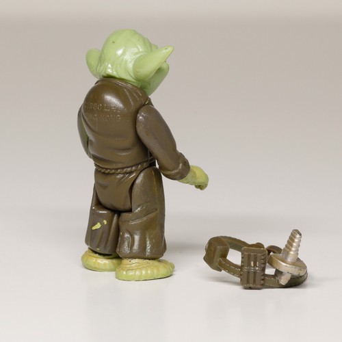 Vintage 1980 Star Wars Yoda Kenner Action Figure With belt - 第 5/9 張圖片