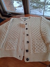 Aran Crafts Cable Knit Cardigan Med Cream Wool Ireland Fisherman Winter Outdoors