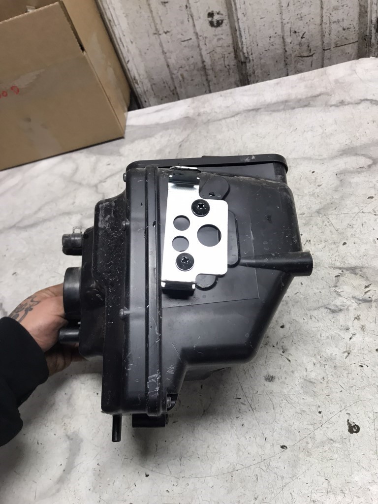 23 Kawasaki KLX300 KLX 300 D Dual Sport Airbox Air Box Filter | eBay