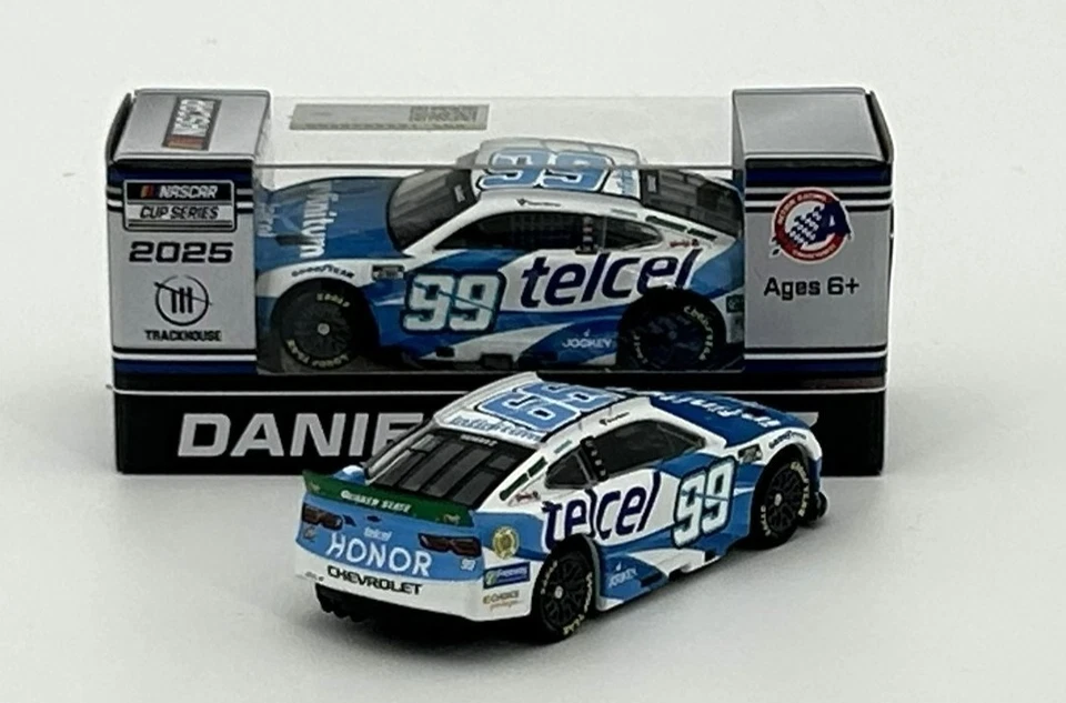 Daniel Suárez #99 Telcel 2025 1:64 en stock Foto 3 de 3