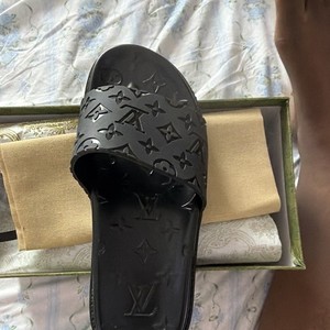 Louis Vuitton Pool Pillow Flat Comfort Mule | eBay