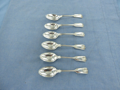 VINTAGE SET OF 6 STERLING SILVER FIDDLE THREAD &SHELL TEASPOONS, SHEFFIELD 1981