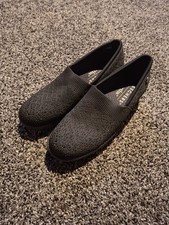 Martha Stewart x Skechers Pier-Lite Sparkle Slip-Ons Black Excellent Condition 