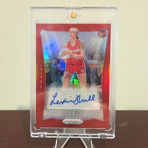 Panini 2024 Red Prizm WNBA Lexie Hull Indiana Fever Throwback Auto 24/99 #TB-LH