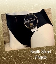 VINTAGE WACOAL 84282  BLACK   SATIN BODYSUEDE Hi-CUT BRIEF PANTIES  SMALL