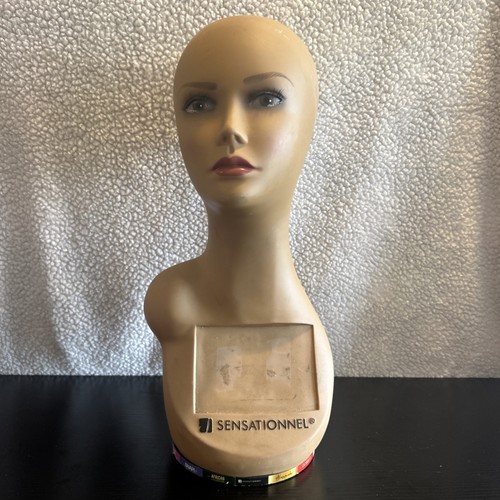 VINTAGE SENSATIONNEL KANUBIA GODDESS WIGS MANNEQUIN STORE DISPLAY w SWIVEL BASE