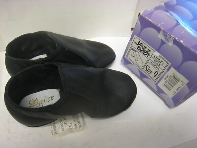 Dance Class CHILDS Jazz Boot Leather Closed Toe Pull On Slippers BLACK Sz. 9 w