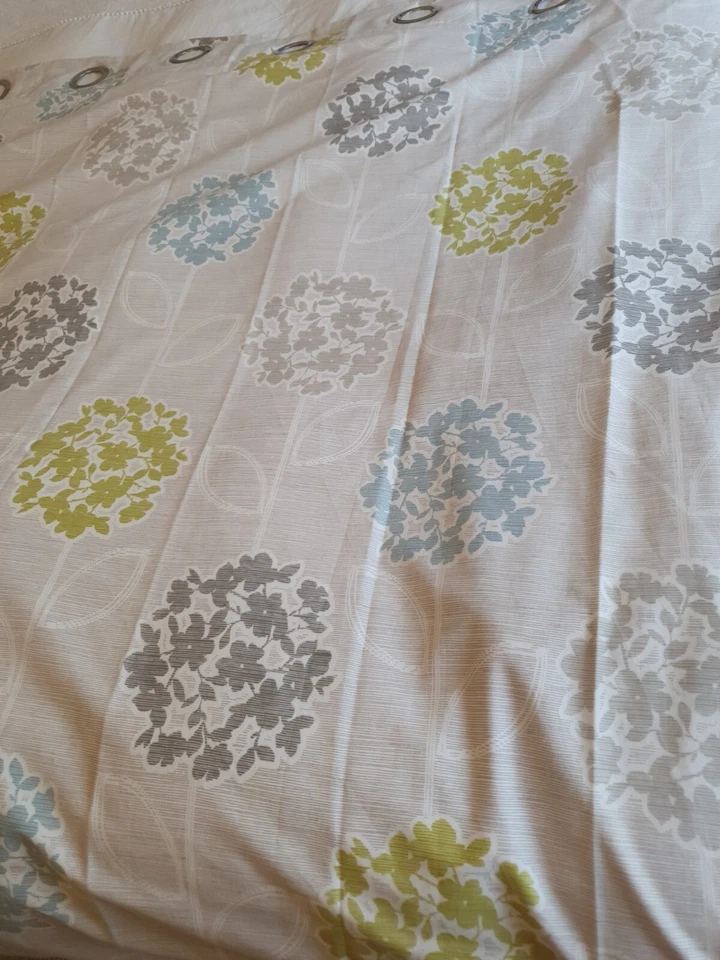 NEXT floral eyelet Curtains 1 Pair 135cm X 137cm - Image 3 of 4