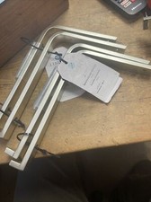 Liberty 8,27 pollici Staffa per mensola decorativa avvolgente in acciaio nichel (confezione da 4)