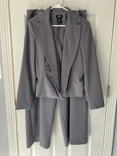 Metro Style Pant Suit. Grey, womens size 14, 2 piece suit
