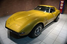 1971 War Bonnet Yellow Chevrolet Corvette   | C3 Corvette Photo 1
