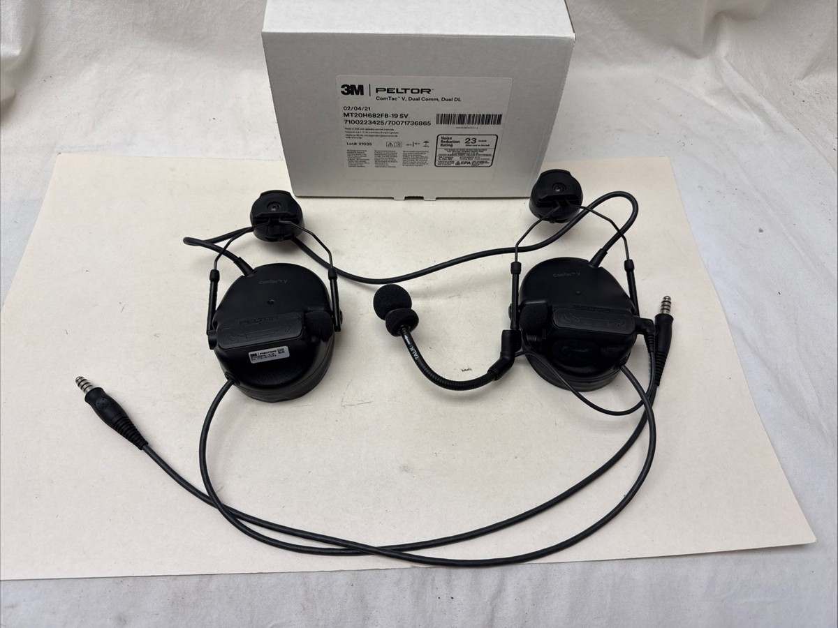 NEW 3M Peltor ComTac V Dual Comm Black W/Gel Cups & Opscore Arms