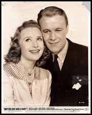 Priscilla Lane + Wayne Morris in Brother Rat and a Baby (1940) ORIG PHOTO M 187