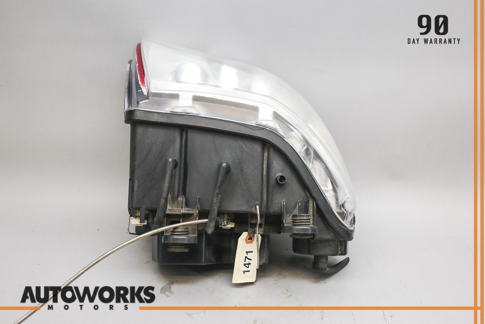 03-08 Maserati Quattroporte M139 Right Passenger Headlight Lamp Bi Xenon OEM