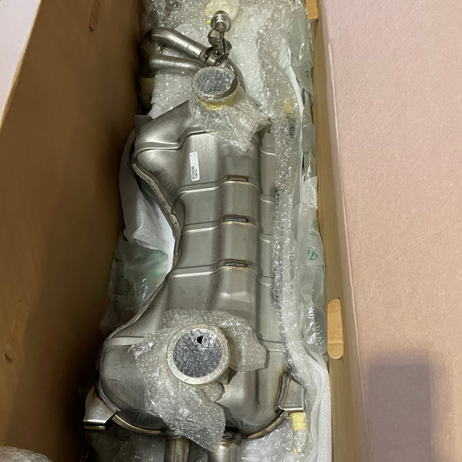 Genuine Lamborghini 62X RACING EXHAUST KIT Assembly 0R7240049 OEM NEW