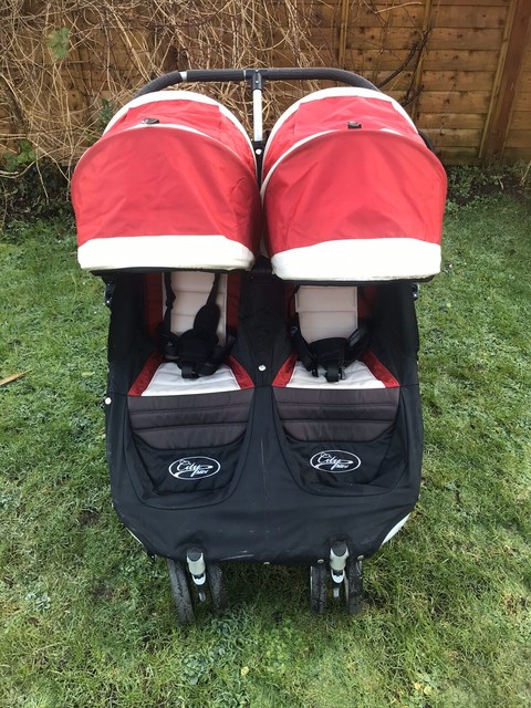 city mini double footmuff