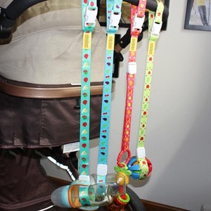 sippy cup holder for high chair